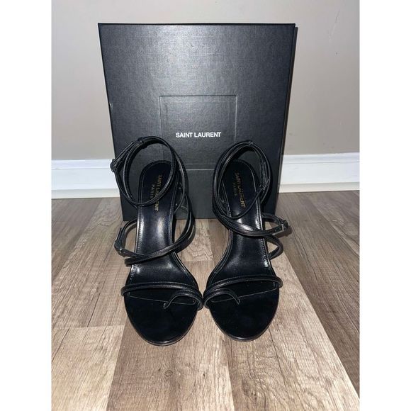 Saint Laurent
Sexy Strappy Leather Sandals - Picture 7 of 14